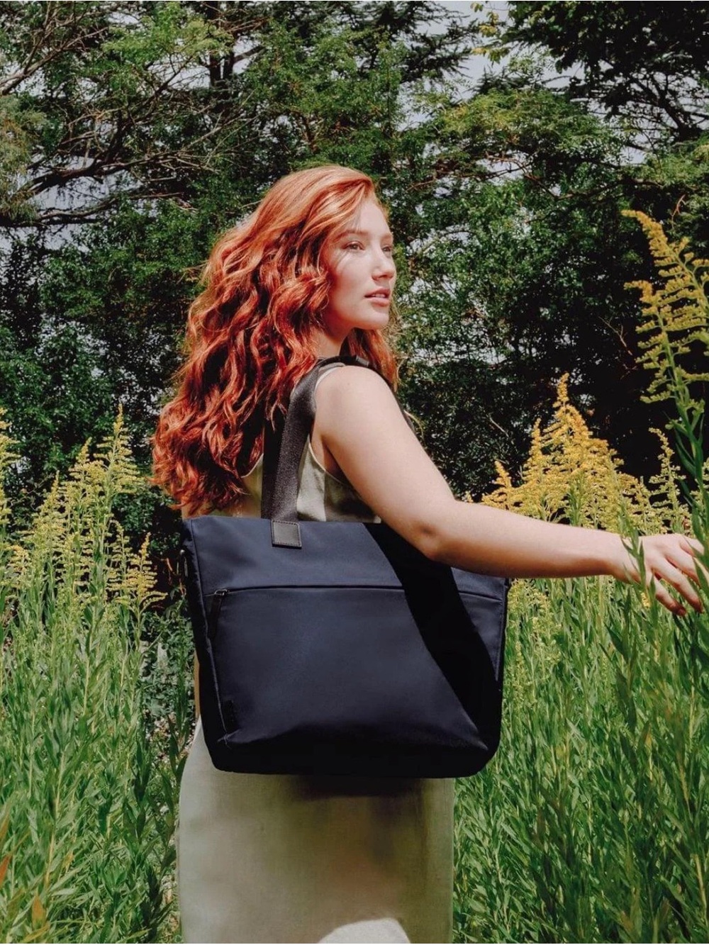 July Luggage Carry All Tote Black